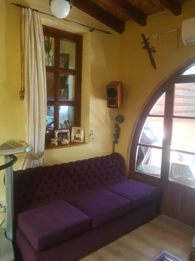 Appartamento Sylvias Antique House Nicosia Esterno foto